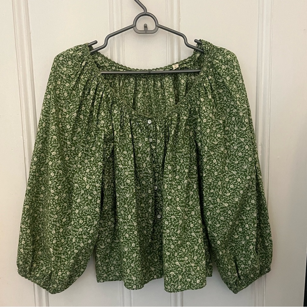 Doen floral puff sleeve top